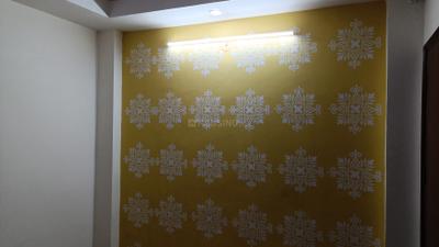 Bedroom Image of 600 Sq.ft 2 BHK Builder Floor for sale in Laxmi Nagar New Delhi for Rs. 4900000