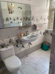 Image of 2000 Sq.ft 3.5 BHK Duplex for sale in Saket, New Delhi for Rs. 35000000