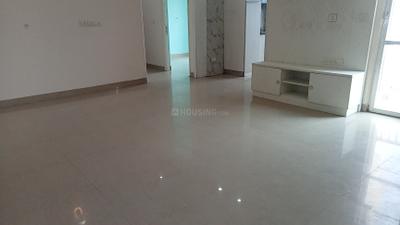 Living Room Image of 1150 Sq.ft 3 BHK Apartment / Flat for rent in Emaar Emerald Estate, Sector 65 Gurgaon for Rs. 53500