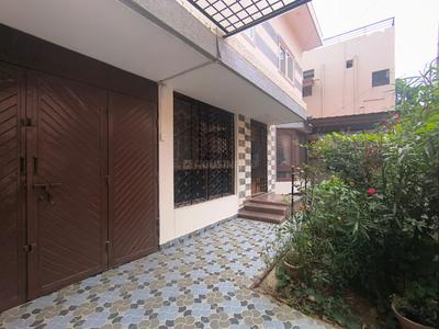 Balcony Image of 2100 Sq.ft 3 BHK Builder Floor for rent in JP Nagar Bengaluru for Rs. 60000