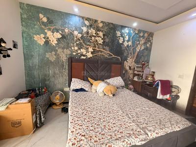 Bedroom Image of 450 Sq.ft 1 RK Builder Floor for rent in Ramesh Nagar New Delhi for Rs. 22000
