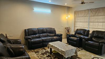 Hall Image of 3500 Sq.ft 5 BHK Apartment / Flat for rent in Bhayli Vadodara for Rs. 60000