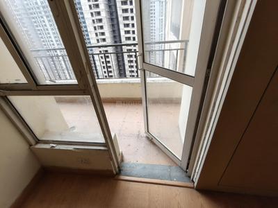 Balcony Image of 2500 Sq.ft 4 BHK Apartment / Flat for rent in Jaypee Klassic , Sector 129 Noida for Rs. 45000
