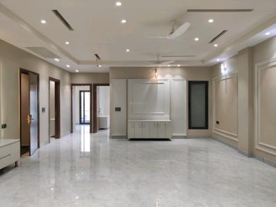 Living Room Image of 3000 Sq.ft 5 BHK Builder Floor for sale in Kaushambi Ghaziabad for Rs. 39000000