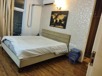 Bedroom Image of 1500 Sq.ft 3 BHK Apartment / Flat for rent in Omaxe The Palace, Gomti Nagar Lucknow for Rs. 60000