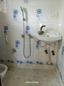 Image of 4500 Sq.ft 9 BHK Independent House for sale in Kalikapur, EM Bypass, Kolkata for Rs. 28500000