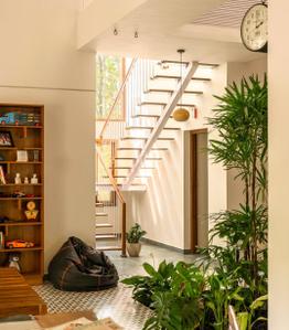 Living Room Image of 2500 Sq.ft 3 BHK Villa for sale in Irinjalakuda Thrissur for Rs. 19500000