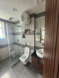 Bathroom Image of 2700 Sq.ft 4 BHK Builder Floor for sale in Ansal Api Esencia, Sector 67 Gurgaon for Rs. 29000000