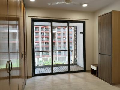 Bedroom Image of 2430 Sq.ft 3 BHK Apartment / Flat for rent in Sumer Park, Mazgaon Mumbai for Rs. 175000