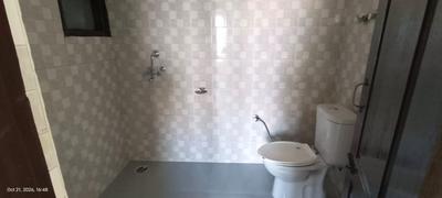 Bathroom Image of 1080 Sq.ft 2 BHK Apartment / Flat for rent in TDI Wellington Heights, Sector 117 Mohali for Rs. 22000