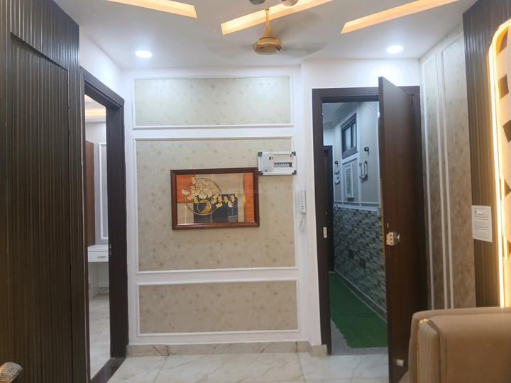 Bhagwati Garden, Dwarka Mor Main Image 1