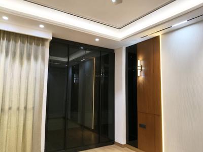 Bedroom Image of 2400 Sq.ft 3 BHK Builder Floor for sale in Palam Vihar Gurgaon for Rs. 27500000