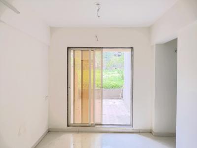 Living Room Image of 650 Sq.ft 1 BHK Apartment / Flat for sale in Kalpataru Parkcity, Thane West Thane for Rs. 11000000