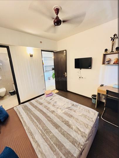 Pearls Bedroom 1