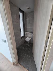 Bathroom Image of 1335 Sq.ft 2.5 BHK Apartment / Flat for sale in Monte South, Byculla Mumbai for Rs. 47500000