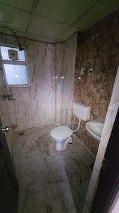 Bathroom Image of 1150 Sq.ft 2.5 BHK Apartment / Flat for sale in Rishabh Cloud 9, Indirapuram Ghaziabad for Rs. 11200000