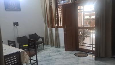 Living Room Image of 1200 Sq.ft 2 BHK Builder Floor for rent in Sevai Lucknow for Rs. 10000