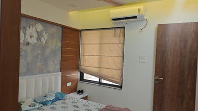 Bedroom Image of 1100 Sq.ft 2 BHK Apartment / Flat for rent in Roongta Grandezza Apartment, Govind Nagar Nashik for Rs. 25000