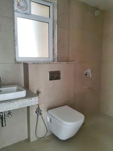 Common Bathroom Image of 691 Sq.ft 2 BHK Apartment / Flat for rent in Runwal Sanctuary, Mulund West Mumbai for Rs. 59000