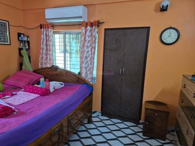 Bedroom Image of 850 Sq.ft 2 BHK Builder Floor for sale in Baghajatin Kolkata for Rs. 5200000