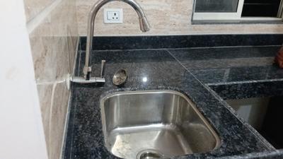 Kitchen Image of 396 Sq.ft 1 BHK Apartment / Flat for sale in Malad West Mumbai for Rs. 5100000