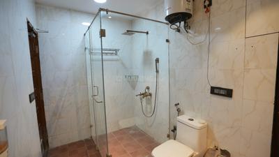 Bathroom Image of 38250 Sq.ft 3 BHK Farm House for sale in Bajidpur Noida for Rs. 60000000