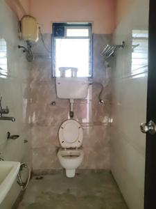 Common Bathroom Image of 550 Sq.ft 1 BHK Apartment / Flat for rent in Kasarvadavali Thane for Rs. 23000