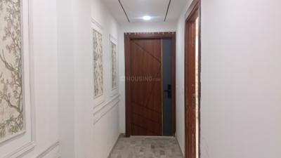 Passage Image of 1000 Sq.ft 2 BHK Apartment / Flat for sale in Capital Metro Height, Sector 72 Noida for Rs. 4000000
