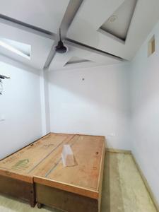 Bedroom Image of 540 Sq.ft 1 BHK Builder Floor for rent in Jhilmil Colony New Delhi for Rs. 16500