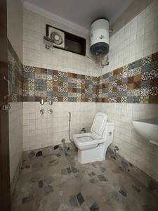 Bathroom Image of 900 Sq.ft 3 BHK Builder Floor for sale in Govindpuri New Delhi for Rs. 7500000