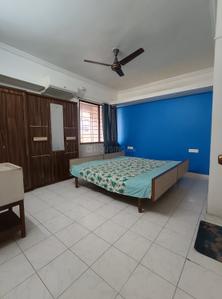 Bedroom Image of 1600 Sq.ft 3 BHK Apartment / Flat for rent in Manik Moti, Katraj Pune for Rs. 45000