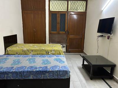 Bedroom Image of girls pg  in Sector 41, Noida