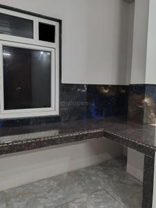 Kitchen Image of 1000 Sq.ft 2 BHK Builder Floor for rent in Paikaramau Lucknow for Rs. 12000