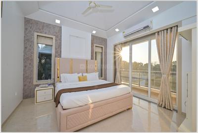 Bedroom Image of 4500 Sq.ft 5 BHK Independent House for rent in Tungarli Lonavala for Rs. 168500