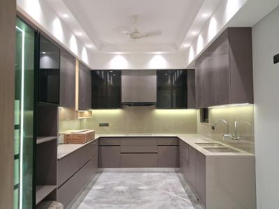 Kitchen Image of 3375 Sq.ft 4 BHK Builder Floor for rent in Paschim Vihar New Delhi for Rs. 130000