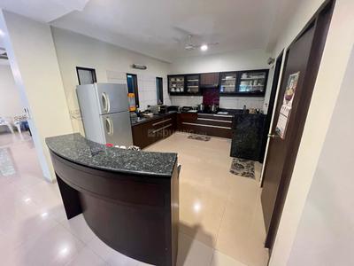 Hall Image of 1900 Sq.ft 3 BHK Apartment / Flat for sale in Race Course Vadodara for Rs. 15000000