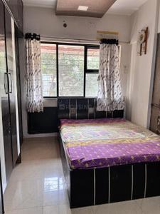 Bedroom Image of 580 Sq.ft 1 BHK Apartment / Flat for rent in Veena Geet Sangeet, Kandivali West Mumbai for Rs. 36000