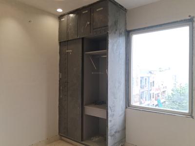 Bedroom Image of 900 Sq.ft 3 BHK Builder Floor for sale in Paschim Vihar New Delhi for Rs. 21000000