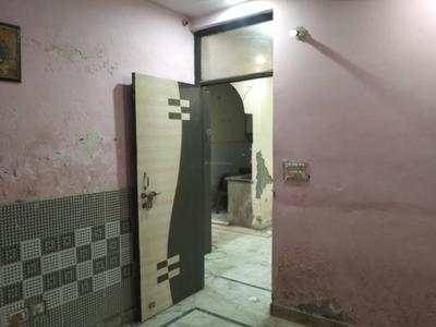 Bedroom Image of 900 Sq.ft 2 BHK Apartment / Flat for sale in Shalimar Garden Ghaziabad for Rs. 4850000