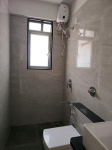 Common Bathroom Image of 596 Sq.ft 1 BHK Apartment / Flat for sale in Ashtha Pushp, Andheri East Mumbai for Rs. 13632000