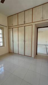 Bedroom Image of 1400 Sq.ft 2 BHK Builder Floor for rent in Domlur Layout Bengaluru for Rs. 41000