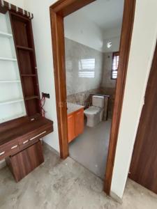 Bathroom Image of 1200 Sq.ft 2 BHK Builder Floor for rent in JP Nagar Bengaluru for Rs. 32400