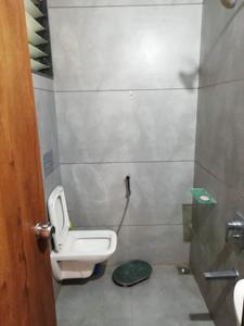 Bathroom Image of 1173 Sq.ft 2 BHK Apartment / Flat for sale in Santvan Skyon, Palanpur Surat for Rs. 4600000