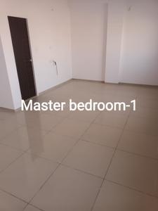 Bedroom Image of 3900 Sq.ft 5 BHK Penthouse for sale in Earth Allyssum, Bhayli Vadodara for Rs. 10000000
