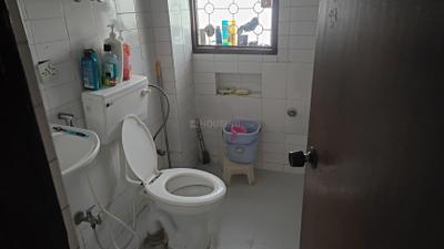 Image of 2400 Sq.ft 4 BHK Apartment / Flat for rent in Abhiyan Apartment, Sector 12 Dwarka, New Delhi for Rs. 48000