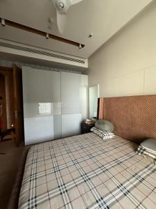 Bedroom Image of 5000 Sq.ft 5 BHK Duplex for rent in K Raheja Vivarea, Agripada Mumbai for Rs. 1250000