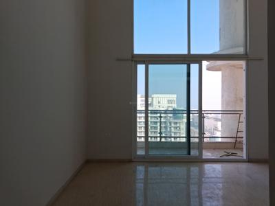 Living Room Image of 2500 Sq.ft 3 BHK Apartment / Flat for sale in Mahagun Mezzaria, Sector 78 Noida for Rs. 41000000