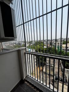 Balcony Image of 600 Sq.ft 1 RK Builder Floor for rent in DLF Independent Floors, DLF Phase 3 Gurgaon for Rs. 22000