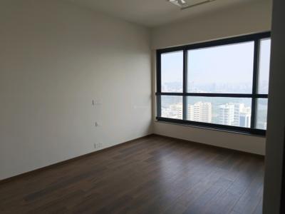 Bedroom Image of 1200 Sq.ft 3 BHK Apartment / Flat for sale in Kalpataru Magnus, Bandra East Mumbai for Rs. 72800000