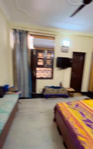 Bedroom Image of 1800 Sq.ft 4 BHK Builder Floor for sale in Kirti Nagar New Delhi for Rs. 36500000